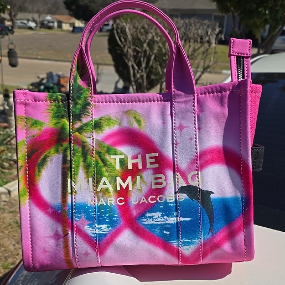 Marc Jacobs Handbags - Marc Jacobs Pink Miami Graffiti Tote Bag, Medium Size